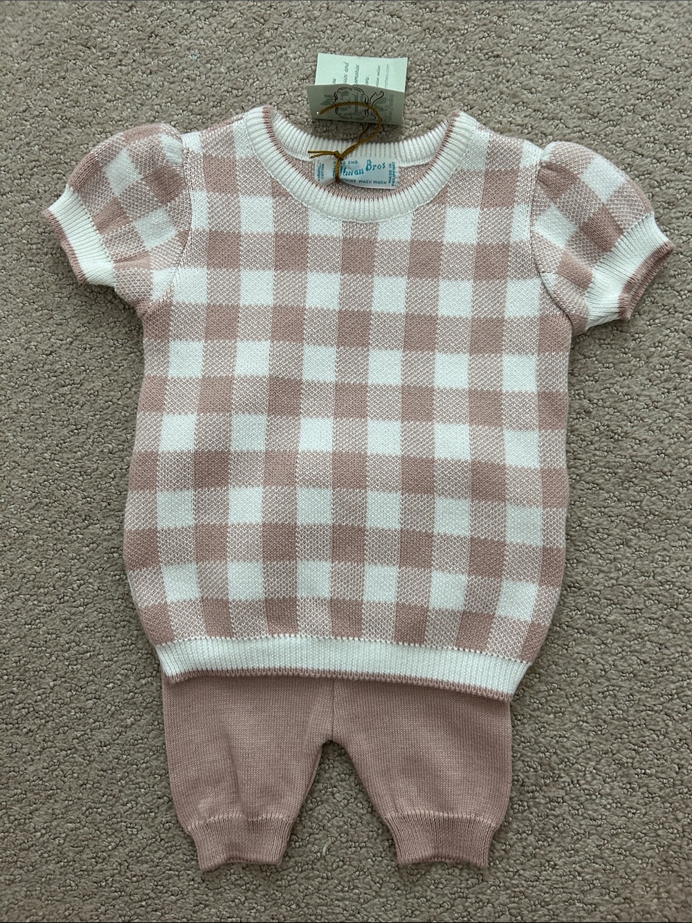 NWT Feltman Brothers Gingham Knit Sweater and Pants Set